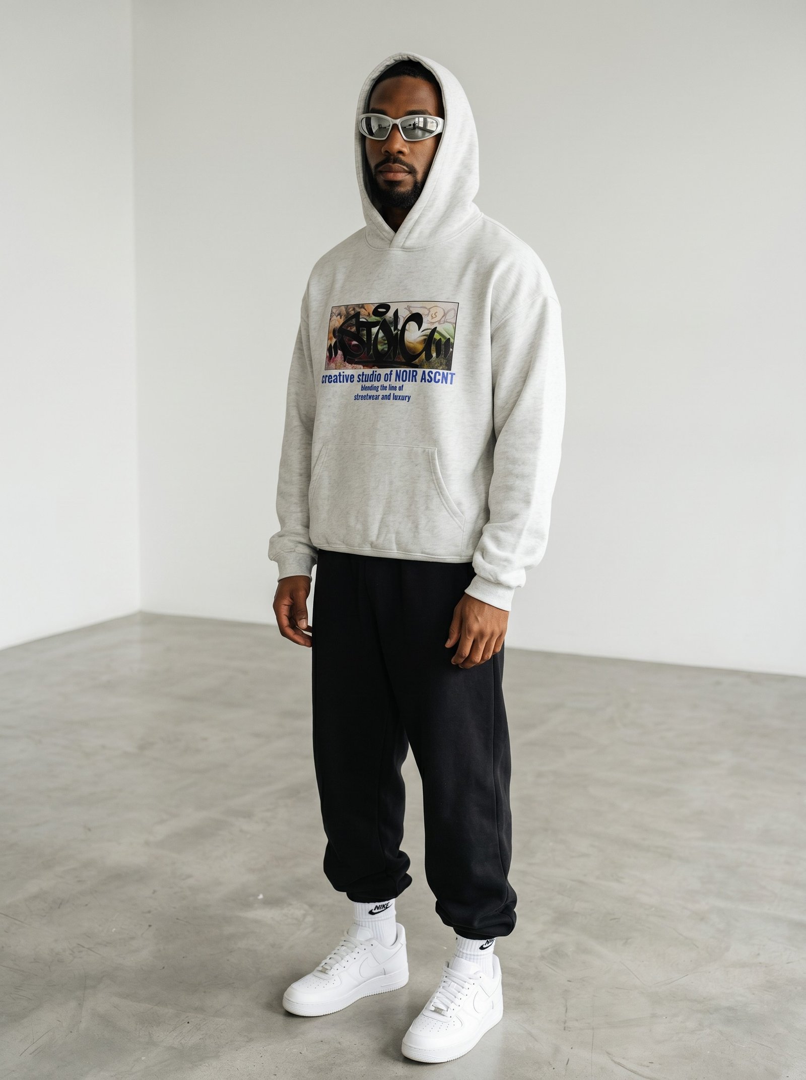 STOIC HOODIE